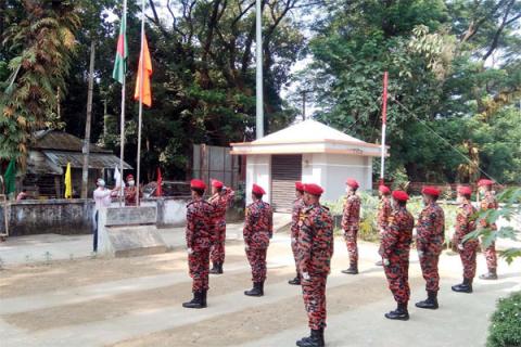 ছবি : আলীকদমে ফায়ার সার্ভিস ও সিভিল ডিফেন্স সপ্তাহ উদ্যাপন