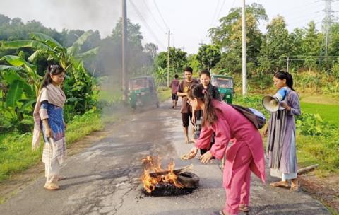 ছবি : সংবাদ সংক্রান্ত