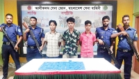 আলীকদমে ইয়াবা উদ্ধার : আটক-৩