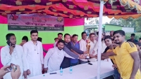 মিরসরাইয়ে আদর্শ বন্ধু ফোরামের প্রীতি ফুটবল ম্যাচ অনুষ্ঠিত