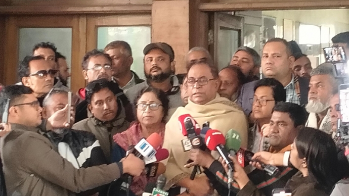 ঢাকা-১২ আসনে বিপ্লবী ওয়ার্কার্স পার্টির সাইফুল হক এর মনোনয়নপত্র বৈধ ঘোষণা