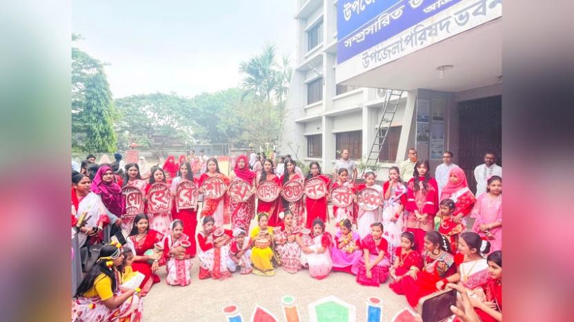 আত্রাইয়ে বর্ণিল আয়োজনে বর্ষবরণ