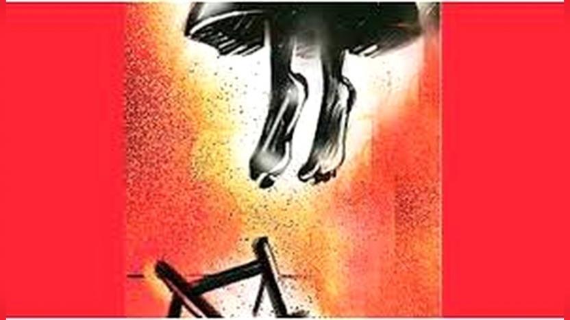 পার্বতীপুরে গৃহবধূর ঝুলন্ত মরদেহ উদ্ধার, হত্যার অভিযোগ স্বজনদের