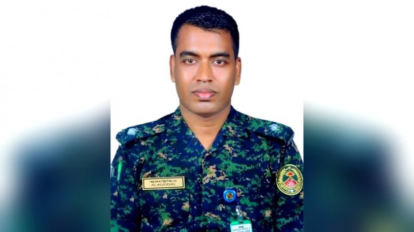 মিরসরাইয়ে সিএনজি অটোরিকশার সংঘর্ষে আনসার কর্মকর্তা নিহত
