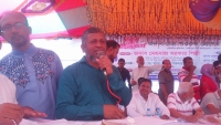 গাজীপুরে কেজি স্কুল শিক্ষার্থীদের খেলাধুলায় জার্সি ও ফুটবল বিতরণ